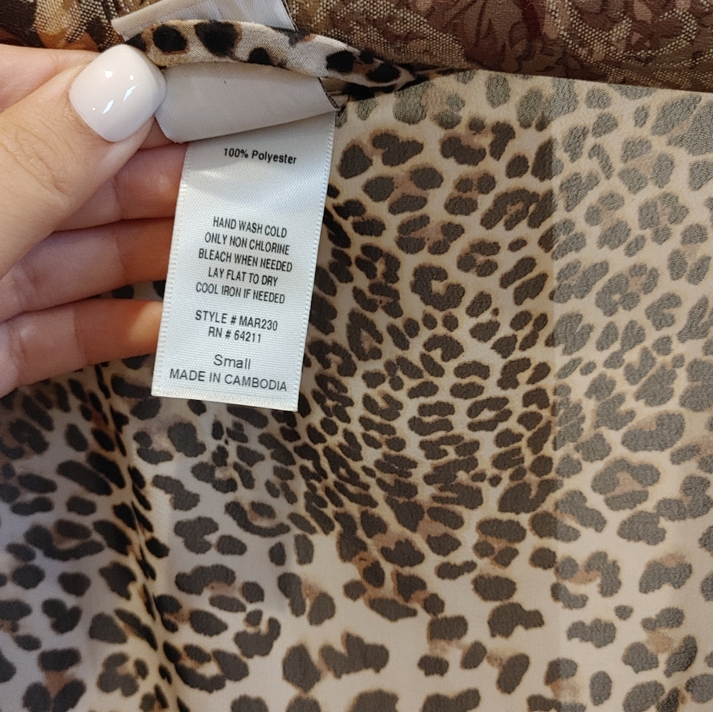 ✨️In Bloom Leopard Print Robe - Picture 6 of 14